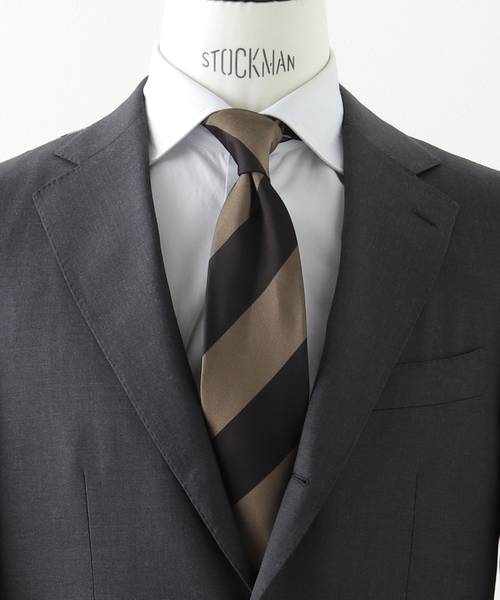 EDIFICE(エディフィス)の「AX ワイドストライプタイ(ネクタイ・メンズ・ベージュ/チャコールグレー・FREE)」の2枚目の写真