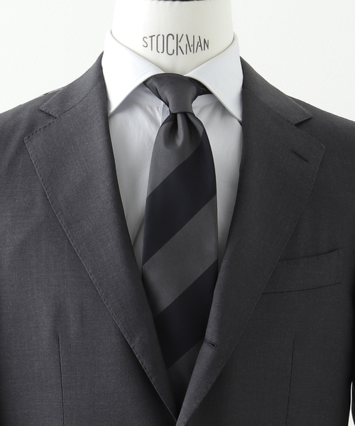 EDIFICE(エディフィス)の「AX ワイドストライプタイ(ネクタイ・メンズ・ベージュ/チャコールグレー・FREE)」の1枚目の写真