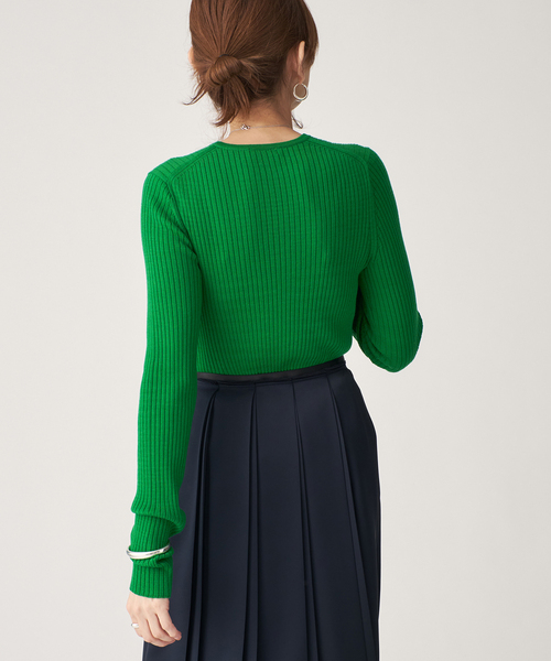 VERMEIL par iena（ヴェルメイユパーイエナ）の「SLOWOOL Rib クルーネックプルオーバー（ニット/セーター・レディース・ベージュ/ネイビー/イエロー/グリーン・FREE）」の11枚目の写真