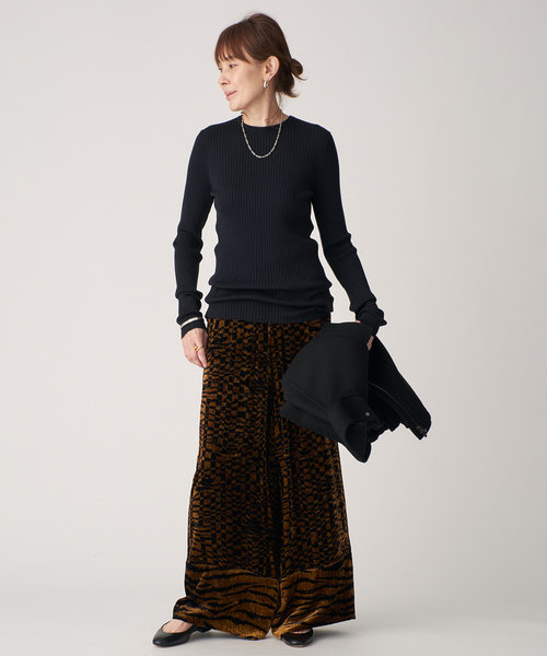 VERMEIL par iena（ヴェルメイユパーイエナ）の「SLOWOOL Rib クルーネックプルオーバー（ニット/セーター・レディース・ベージュ/ネイビー/イエロー/グリーン・FREE）」の20枚目の写真