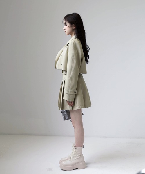 VEILA（ヴェイラ）の「クロップドジャケットプリーツキャミワンピースセット（セットアップ・レディース・アッシュブラウン・フリー）」の18枚目の写真