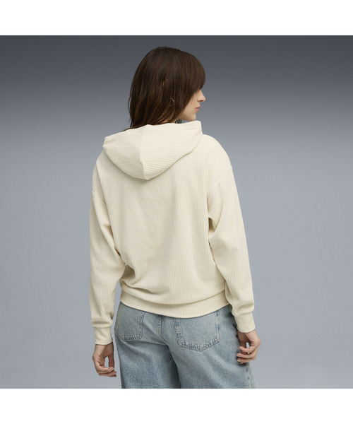 PUMA（プーマ）の「PUMA プーマ ウィメンズ ESS ELEVATED コンフォート ベロア リブ フーディ（パーカー・レディース・ブラック/オフホワイト/パープル系その他7・SMALL/X-LARGE/LARGE/MEDIUM）」の18枚目の写真