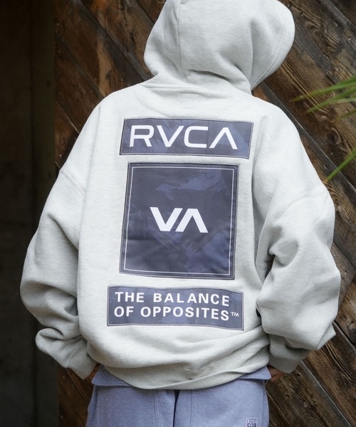 RVCA（ルーカ）の「RVCA メンズ THREE BOX RVCA HD パーカー 【2025年秋冬モデル】 @autumn/ルーカプルオーバーパーカー・フーディー（パーカー・メンズ・ホワイト/グリーン系その他/ブラック/ヘザーグレー・SMALL/MEDIUM/LARGE/X-LARGE）」の3枚目の写真