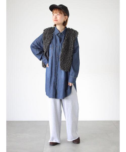 Lugnoncure（ルノンキュール）の「ショートボアベスト（ベスト・レディース・オフホワイト/チャコールグレー/モカ・F）」の21枚目の写真