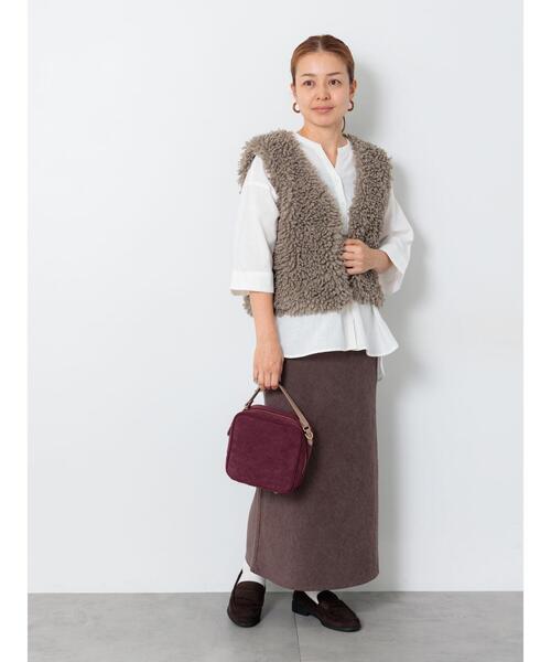 Lugnoncure（ルノンキュール）の「ショートボアベスト（ベスト・レディース・オフホワイト/チャコールグレー/モカ・F）」の18枚目の写真