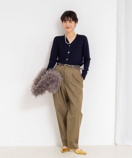 NOLLEY’S（ノーリーズ）の「《手洗い可能》16GマレーリブVネックカーディガン（カーディガン/ボレロ・レディース・ネイビー/ラベンダー/サーモンピンク/グレー・36/38）」の12枚目の写真