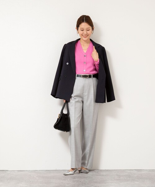 NOLLEY’S（ノーリーズ）の「《手洗い可能》16GマレーリブVネックカーディガン（カーディガン/ボレロ・レディース・ネイビー/ラベンダー/サーモンピンク/グレー・36/38）」の20枚目の写真