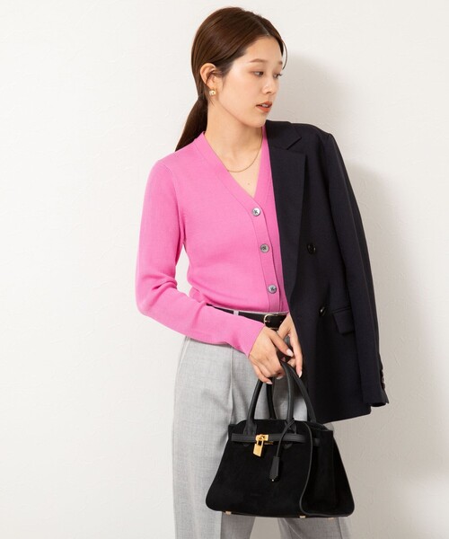 NOLLEY’S（ノーリーズ）の「《手洗い可能》16GマレーリブVネックカーディガン（カーディガン/ボレロ・レディース・ネイビー/ラベンダー/サーモンピンク/グレー・36/38）」の22枚目の写真