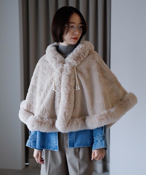 フェイクファー ケープ（ポンチョ）｜Doumoi（ドゥモエ）の