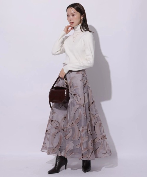 Mystrada（マイストラーダ）の「ノットモチーフフロッキースカート（スカート・レディース・ピンクベージュ/チャコールグレー・34/36/38）」の7枚目の写真