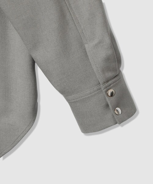 allureville(アルアバイル)の「サキソニーCPOシャツ(シャツ/ブラウス・レディース・グレー系その他/ネイビー・2)」の7枚目の写真