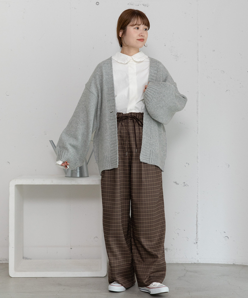 POU DOU DOU（プードゥドゥ）の「バックロゴ刺繍ルーズカーディガン（カーディガン/ボレロ・レディース・アイボリー/ブルー/グレー・M）」の19枚目の写真