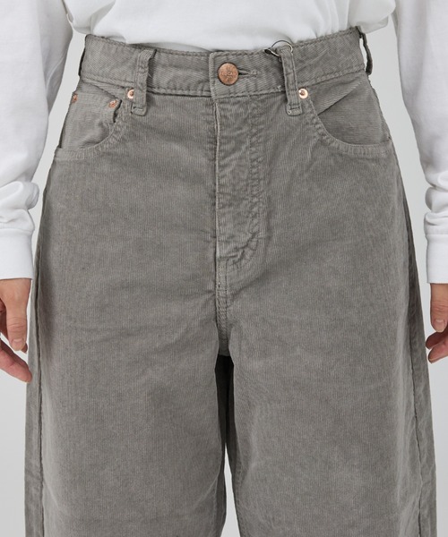 RED CARD TOKYO（レッドカード）の「【RED CARD/レッドカード】Oregon クロップド丈バルーンコーディロイパンツ（その他パンツ・レディース・グレー・23/24/25/22）」の21枚目の写真