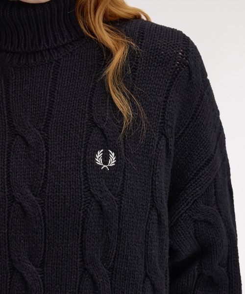 FRED PERRY(フレッドペリー)の「Roll Neck Cable Knit Jumper/ロールネックケーブルニット(ニット/セーター・レディース・ブラック・10)」の3枚目の写真