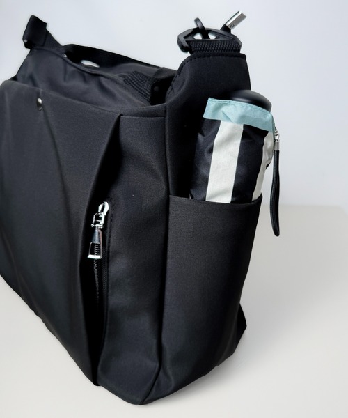 folka（フォルカ）の「10D39-MZ 2wayトートバッグ 取り外し可能ショルダー ポケット付（トートバッグ・レディース・ブラック/ホワイト・ONESIZE）」の12枚目の写真