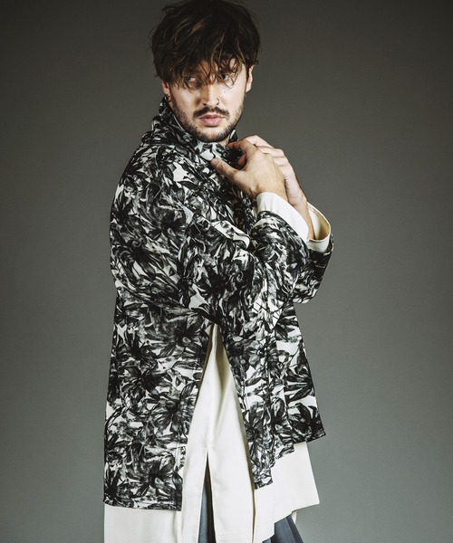 NO ID.（ノーアイディ）の「【NO ID.】Layered Turtleneck Big Pullover / レイヤード タートルネック ビッグ プルオーバー（ニット/セーター・メンズ・ブラック/グレー/ホワイト・ONE SIZE）」の9枚目の写真