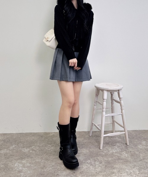 INGNI(イング)の「ポンポン付フェイクファーケーブルニットパーカー(パーカー・レディース・グレー/アイボリー/ブラック/アイボリー系・M)」の15枚目の写真