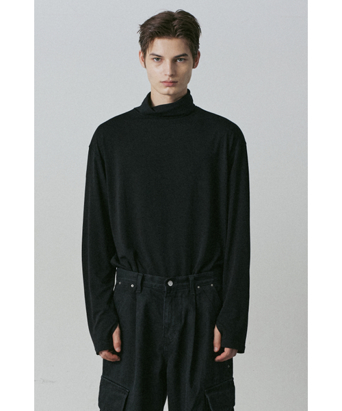 BER DE NOIR(ベールドノワール)の「レイヤータートルネックフィンガーホールスリーブス(ブラック)(Tシャツ/カットソー・メンズ・その他・MEDIUM/LARGE)」の1枚目の写真