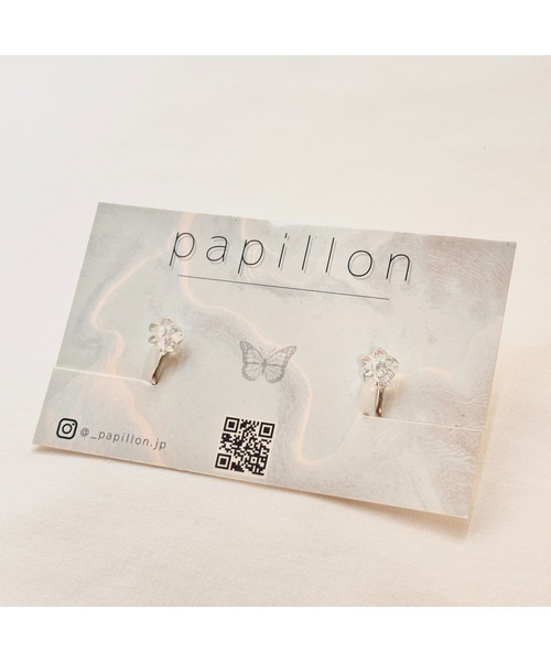 tone（トーン）の「【papillon】お花イヤリング(MA)（イヤリング・レディース・ホワイト・FREE）」の3枚目の写真