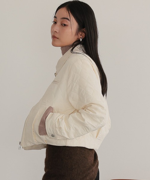 TENTO（テント）の「ショート丈 キルティング ブルゾン（ブルゾン・レディース・アイボリー/ネイビー・36/38）」の9枚目の写真