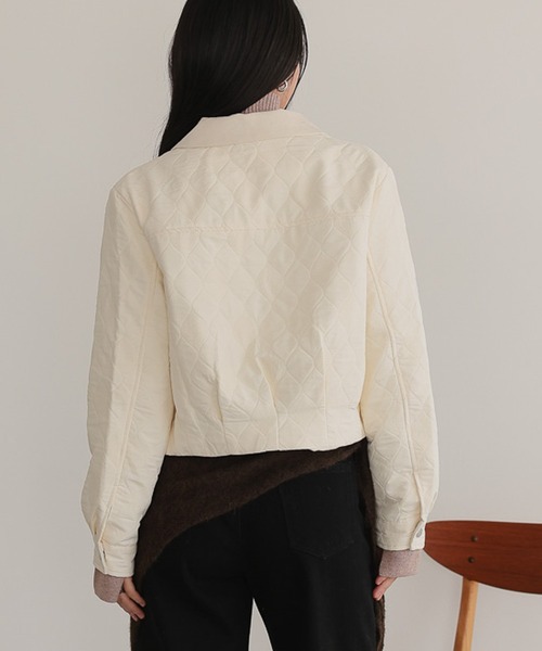 TENTO（テント）の「ショート丈 キルティング ブルゾン（ブルゾン・レディース・アイボリー/ネイビー・36/38）」の11枚目の写真