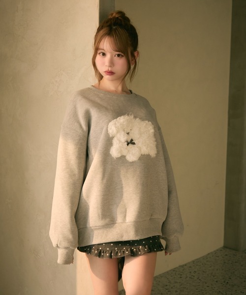 TITTY&CO.（ティティーアンドコー）の「もこもこドッグ刺繍スウェットプルオーバー（スウェット・レディース・ブラック/クリーム/グレー・FREE）」の18枚目の写真