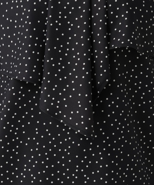 Elura（エルーラ）の「≪入卒/セレモニー/通勤≫フリルブラウス/602135（シャツ/ブラウス・レディース・ホワイト/ネイビー/ホワイト系その他/ブラック・LARGE/MEDIUM）」の20枚目の写真