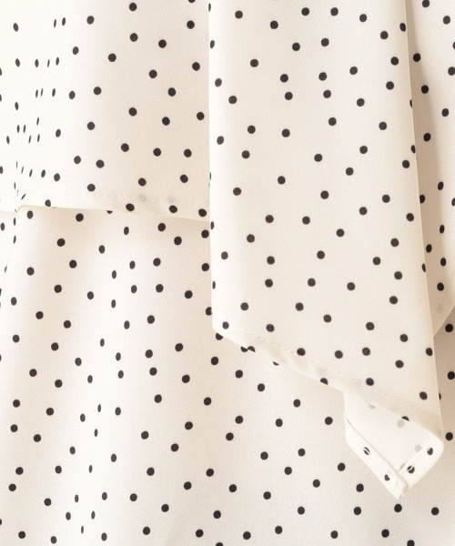 Elura（エルーラ）の「≪入卒/セレモニー/通勤≫フリルブラウス/602135（シャツ/ブラウス・レディース・ホワイト/ネイビー/ホワイト系その他/ブラック・LARGE/MEDIUM）」の22枚目の写真