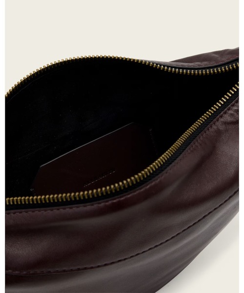 ALLSAINTS(オールセインツ)の「LUNA MICRO LEATHER BAG | LUNA マイクロ レザー バッグ(ショルダーバッグ・レディース・レッド系その他・ONE SIZE)」の3枚目の写真