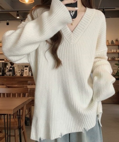 cammie（キャミー）の「リブＶネックリブニットトップス（ニット/セーター・レディース・ベージュ/ホワイト/ブラック・F）」の2枚目の写真