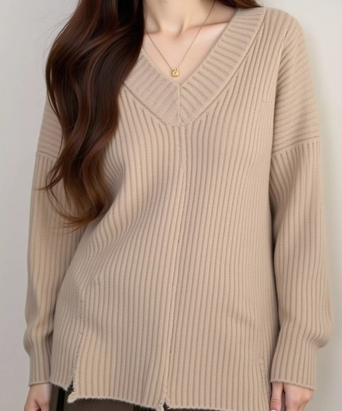 cammie（キャミー）の「リブＶネックリブニットトップス（ニット/セーター・レディース・ベージュ/ホワイト/ブラック・F）」の12枚目の写真