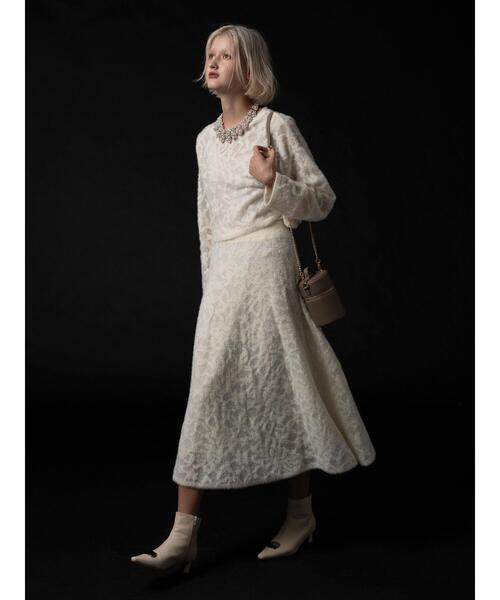 Te chichi（テチチ）の「起毛レースニットプルオーバー（セットアップ可）《2025winter catalog item》（ニット/セーター・レディース・チャコールグレー/オフホワイト・F）」の3枚目の写真