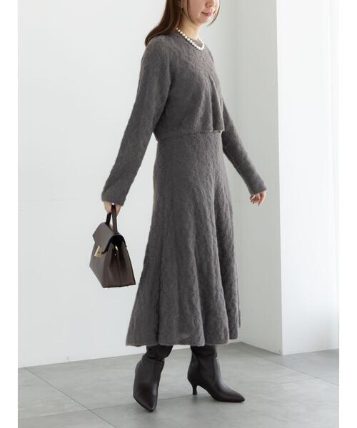 Te chichi（テチチ）の「起毛レースニットプルオーバー（セットアップ可）《2025winter catalog item》（ニット/セーター・レディース・チャコールグレー/オフホワイト・F）」の4枚目の写真