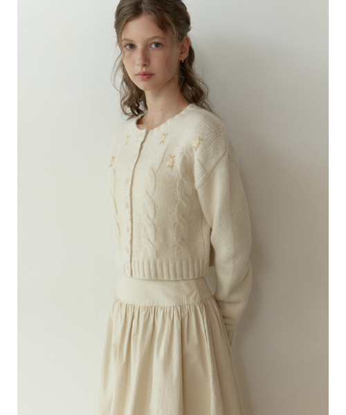 RE_L（リエル）の「Dahlia cable cardigan (ivory)（カーディガン/ボレロ・レディース・その他・FREE）」の6枚目の写真