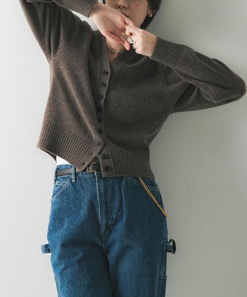 URBAN RESEARCH（アーバンリサーチ）の「カシミヤ強縮Vネックカーディガン（カーディガン/ボレロ・レディース・ブラウン系その他/カーキ・FREE）」の2枚目の写真