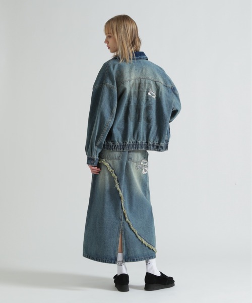 AVIREX(アヴィレックス)の「OVERSIZED WAPPEN DENIM JACKET(デニムジャケット・レディース・インディゴブルー/ブルー系その他/ピンク・F)」の14枚目の写真
