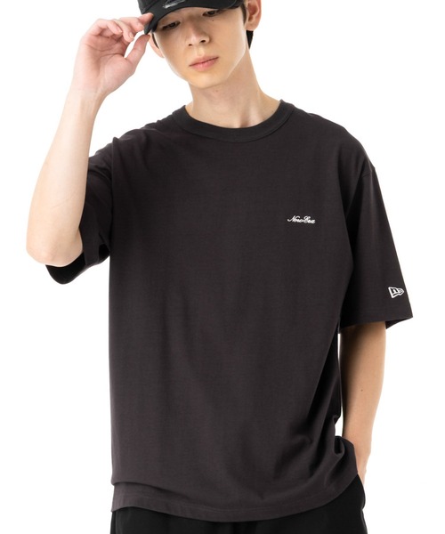 NEW ERA（ニューエラ）の「ニューエラ 半袖Tシャツ スクリプトロゴ（Tシャツ/カットソー・メンズ・ブラック/ピンク/ホワイト・XXL/XL/L/M/S）」の2枚目の写真