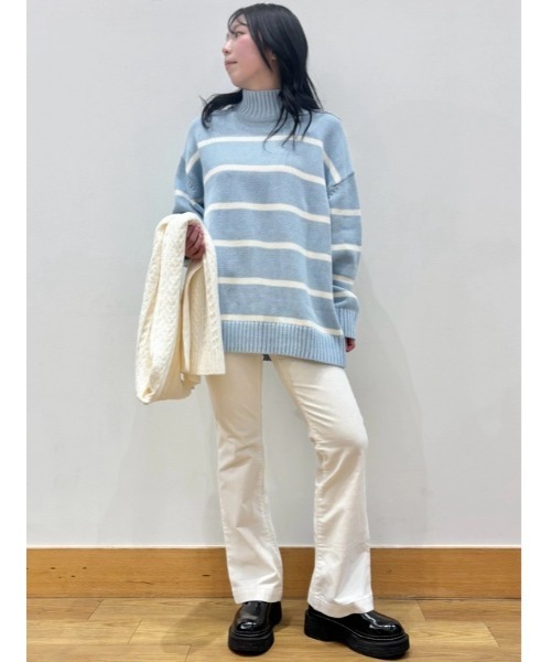 GAP（ギャップ）の「コットン100% オーバーサイズ モックネックセーター（ニット/セーター・レディース・ライトブルー/ピンク/ベージュ/イエロー・XXS/XL/L/M/S/XS）」の14枚目の写真