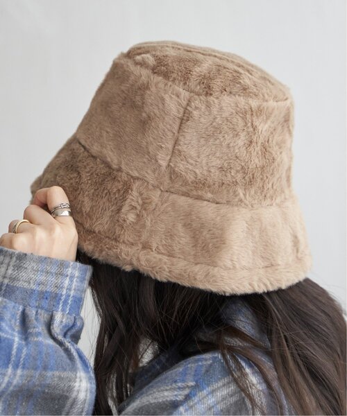 VENCEEXCHANGE（ヴァンスエクスチェンジ）の「イヤーフラップ付きファーバケハ（ニットキャップ/ビーニー・レディース・ブラック/グレー/ブラウン/アイボリー・FREE）」の6枚目の写真