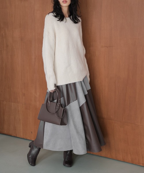 AMELY（エミリー）の「異素材ドッキング フレアスカート（スカート・レディース・ベージュ/グレー・フリー）」の7枚目の写真