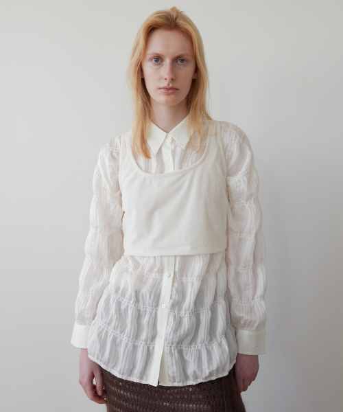 LEVAR(レバー)の「Brush Velvet Layered Bustier - Cream(Tシャツ/カットソー・レディース・Cream・FREE)」の1枚目の写真