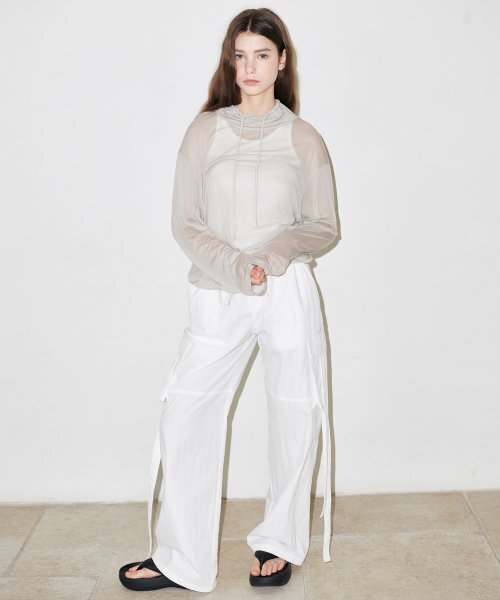 SLLOW GARMENTS（スロー ガーメンツ）の「PARACHUTE CARGO PANTS - KHAKI（その他パンツ・レディース・カーキ・FREE）」の5枚目の写真