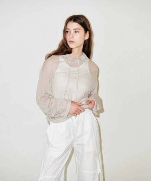 SLLOW GARMENTS（スロー ガーメンツ）の「PARACHUTE CARGO PANTS - KHAKI（その他パンツ・レディース・カーキ・FREE）」の10枚目の写真