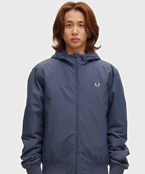 FRED PERRY(フレッドペリー)の「ZOZO限定!!【先行予約受付中】Hooded Brentham Jacket/フード付き中綿ブレンサムジャケット(ナイロンジャケット・メンズ・ブラック/ダークブルー/ブラック系その他・S/M/L)」の21枚目の写真