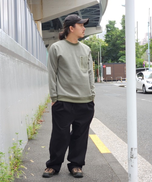 NO NEED(ノーニード)の「ヘリンボーン裏起毛プルオーバー(Tシャツ/カットソー・メンズ・オリーブ/ブラック・M/L)」の10枚目の写真