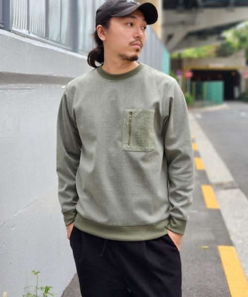 NO NEED(ノーニード)の「ヘリンボーン裏起毛プルオーバー(Tシャツ/カットソー・メンズ・オリーブ/ブラック・M/L)」の4枚目の写真