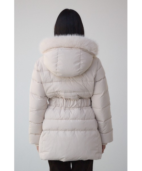 AZUL by moussy(アズールバイマウジー)の「VENUS フードファーベルト付ミドルダウンコート(ダウンジャケット/コート・レディース・ブラック/アイボリー・SMALL/MEDIUM)」の9枚目の写真