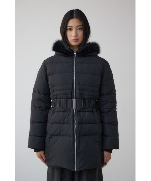 AZUL by moussy(アズールバイマウジー)の「VENUS フードファーベルト付ミドルダウンコート(ダウンジャケット/コート・レディース・ブラック/アイボリー・SMALL/MEDIUM)」の22枚目の写真