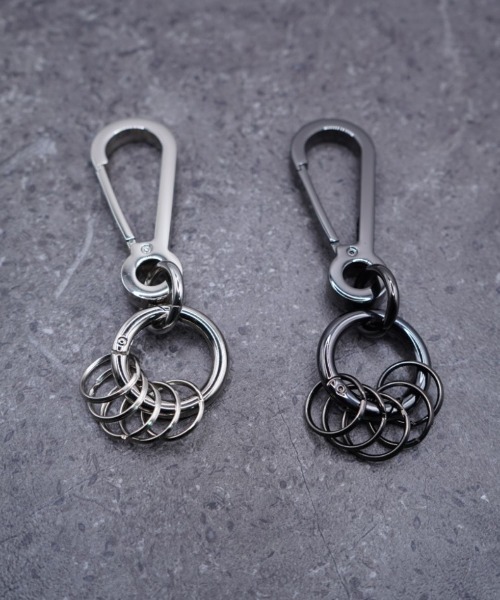 NOIZY（ノイジー）の「マルチユース2wayカラビナ - 推しアイテム対応キーホルダ（キーケース/キーアクセサリー・メンズ・シルバー/ブラック・FREE）」の8枚目の写真