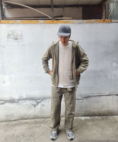 EPISODE UNTITLED（エピソードアンタイトルド）の「SYMBOL MATCH PIGMENT ZIP-UP HOODIE_CHARCOAL（パーカー・レディース・その他・2/3）」の15枚目の写真